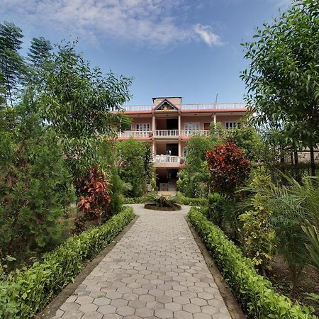 Eco Adventure Resort Sauraha Exterior foto