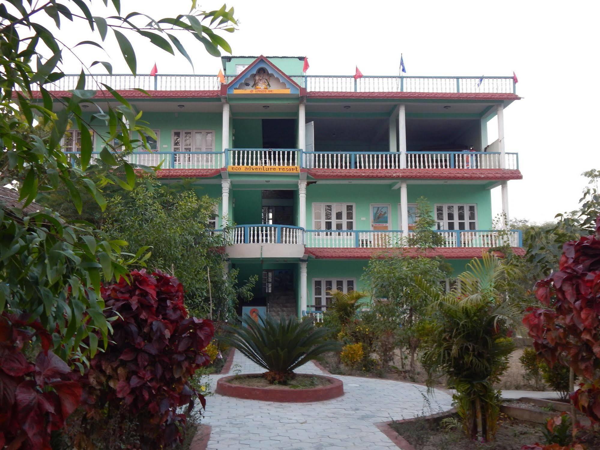 Eco Adventure Resort Sauraha Exterior foto